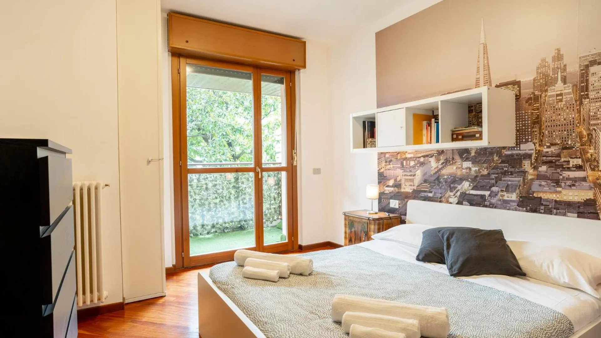 Spacious Bright Apartment Near City Center And Como Lake With Air Conditioning Lecco