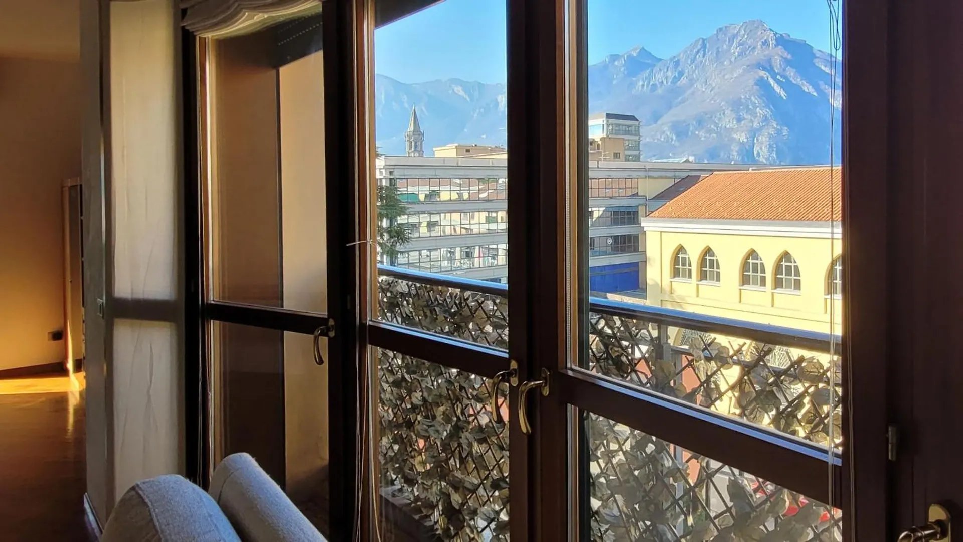לקו Spacious Bright Apartment Near City Center And Como Lake With Air Conditioning 0*,
